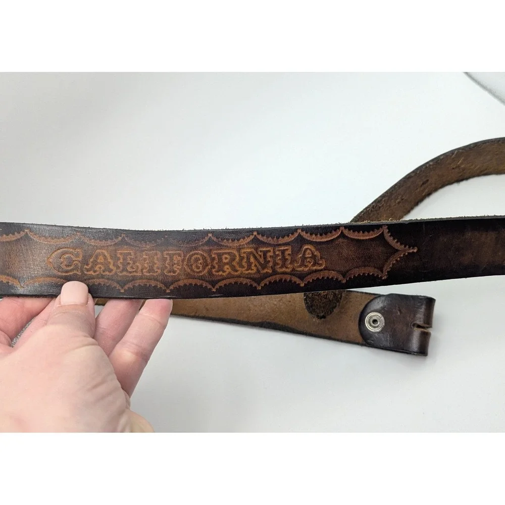Vintage Hand Tooled 37-40 Leather California Mountain Scene Belt Dark Brown Snap